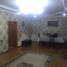 In Baku 200.0 m² house with 6.0 rooms is for sale - Image 4