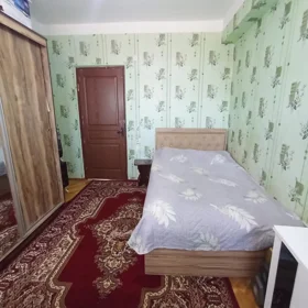 In Baku 100.0 m² apartment is for sale - Image 3