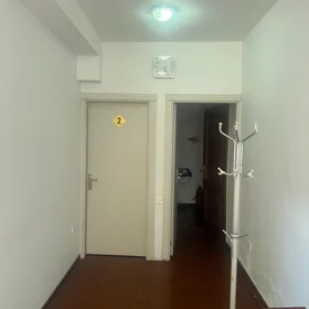 In Baku 100.0 m² commercial is for rent - Image 4