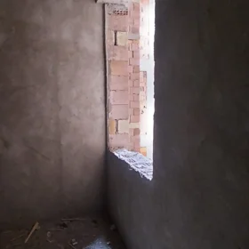 In Baku 64.0 m² apartment is for sale - Image 3