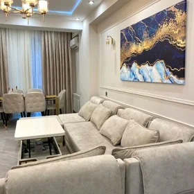 In Baku 97.0 m² apartment is for sale - Image 3