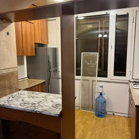 In Baku 80.0 m² apartment is for rent - Image 4