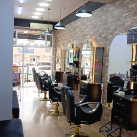 In Khirdalan 60.0 m² commercial is for sale - Image 3