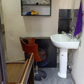 In Khirdalan 60.0 m² commercial is for sale - Image 4