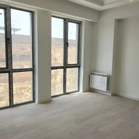 In Baku 63.0 m² apartment is for sale - Image 3