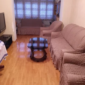 In Baku 50.0 m² apartment is for sale - Image 2