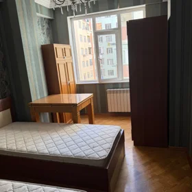 In Khirdalan 90.0 m² apartment is for rent - Image 2