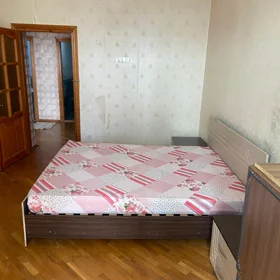 In Baku 90.0 m² apartment is for rent - Image 2