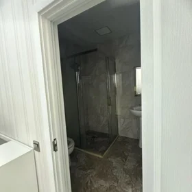 In Khirdalan 85.0 m² apartment is for rent - Image 4