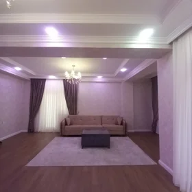 In Baku 120.0 m² apartment is for rent - Image 4