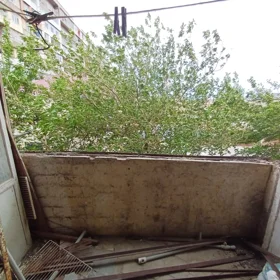 In Baku 70.0 m² apartment is for sale - Image 5