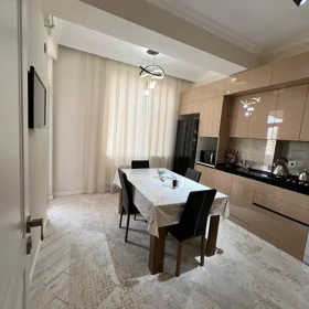 In Baku 103.0 m² apartment is for sale - Image 3