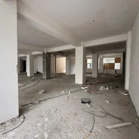 In Baku 610.0 m² commercial is for sale - Image 3