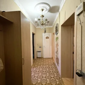 In Baku 70.0 m² apartment is for rent - Image 2