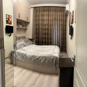 In Baku nan m² apartment is for sale - Image 4