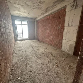 In Baku 102.0 m² apartment is for sale - Image 3