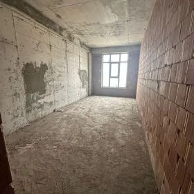 In Baku 102.0 m² apartment is for sale - Image 4
