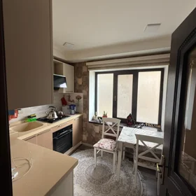 In Baku 92.0 m² apartment is for sale - Image 4