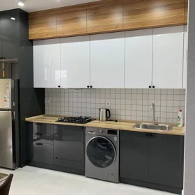 In Baku 90.0 m² apartment is for rent - Image 2
