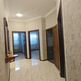 In Baku 80.0 m² house with 3.0 rooms is for rent - Image 3