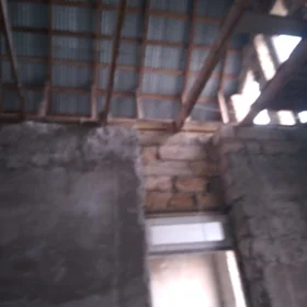 In Baku 100.0 m² house with 3.0 rooms is for sale - Image 3