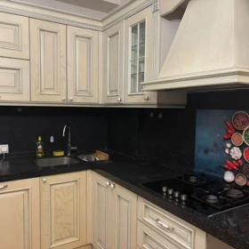 In Baku 170.0 m² apartment is for rent - Image 3