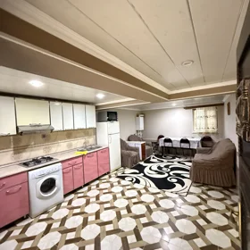 In Baku 150.0 m² house with 1.0 rooms is for sale - Image 3