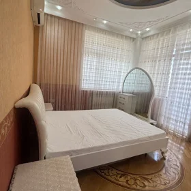 In Baku 200.0 m² apartment is for rent - Изображение 5