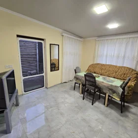 In Baku 50.0 m² house with 2.0 rooms is for rent - Image 4