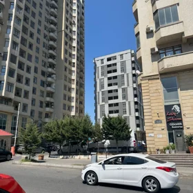 In Baku 62.0 m² apartment is for sale - Image 2
