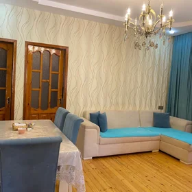 In Khirdalan 79.0 m² house with 3.0 rooms is for sale - Image 2