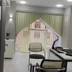 Baku-da 65.0 m2 ofis kirayə verilir - Şəkil 2