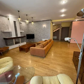 Baku-da 250.0 m2 mənzil kirayə verilir - Şəkil 4