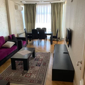 Baku-da 95.0 m2 mənzil kirayə verilir - Şəkil 2