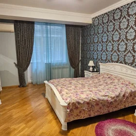 Baku-da 90.0 m2 mənzil kirayə verilir - Şəkil 2