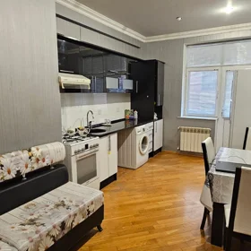 Baku-da 90.0 m2 mənzil kirayə verilir - Şəkil 3