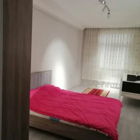 Baku-da 80.0 m2 mənzil kirayə verilir - Şəkil 2