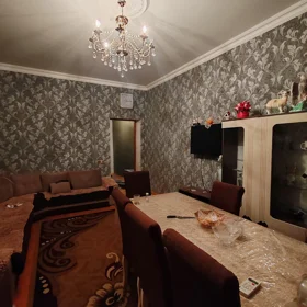 In Baku 105.0 m² apartment is for rent