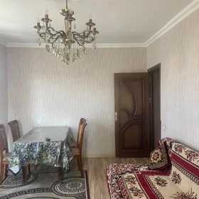 Sumgayit-da 50.0 m2 mənzil kirayə verilir - Şəkil 2