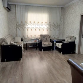 In nan 130.0 m² house with 5.0 rooms is for sale