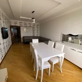 In Baku 130.0 m² apartment is for rent - Изображение 2