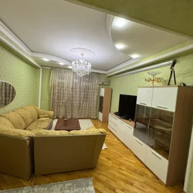 In Baku 140.0 m² apartment is for rent - Image 2