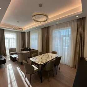 In Baku 111.0 m² apartment is for rent - Image 3