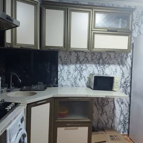 In Baku 80.0 m² house with 3.0 rooms is for rent - Изображение 2