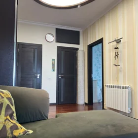 In Baku 120.0 m² apartment is for rent - Image 5