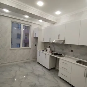 In Baku 80.0 m² apartment is for rent - Image 2