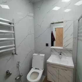 In Baku 80.0 m² apartment is for rent - Image 4