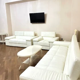 In Baku 130.0 m² apartment is for rent - Изображение 2