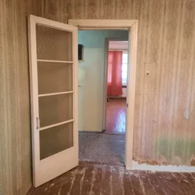 In Baku 52.0 m² apartment is for sale - Image 3