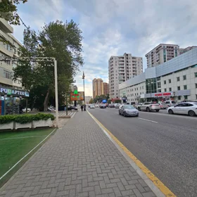 In Baku 40.0 m² commercial is for rent
